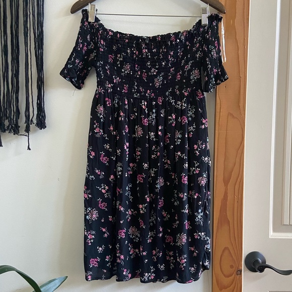 🔸 Ardene 🔸 off the shoulder dress - Picture 2 of 7